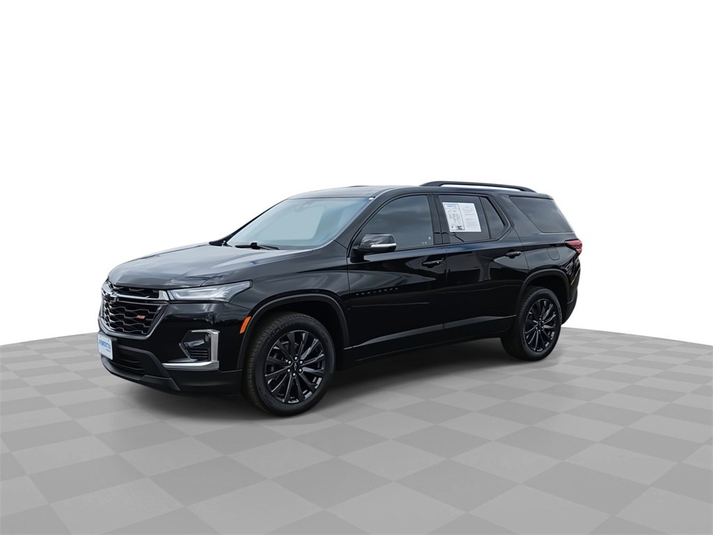 Used 2023 Chevrolet Traverse RS w/ LPO, Floor Liner Package image 4