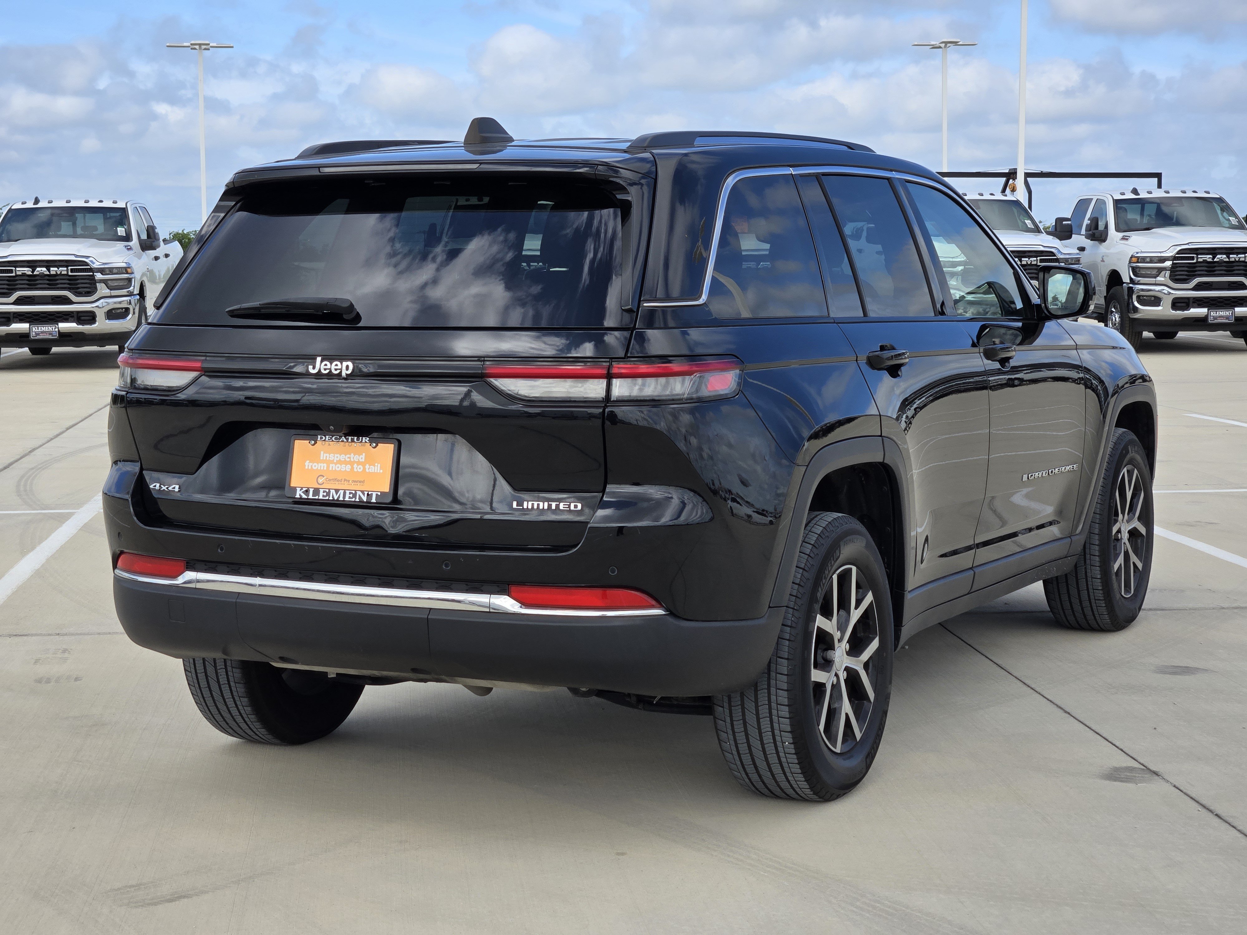 Certified 2023 Jeep Grand Cherokee Limited AWD/4WD image 8
