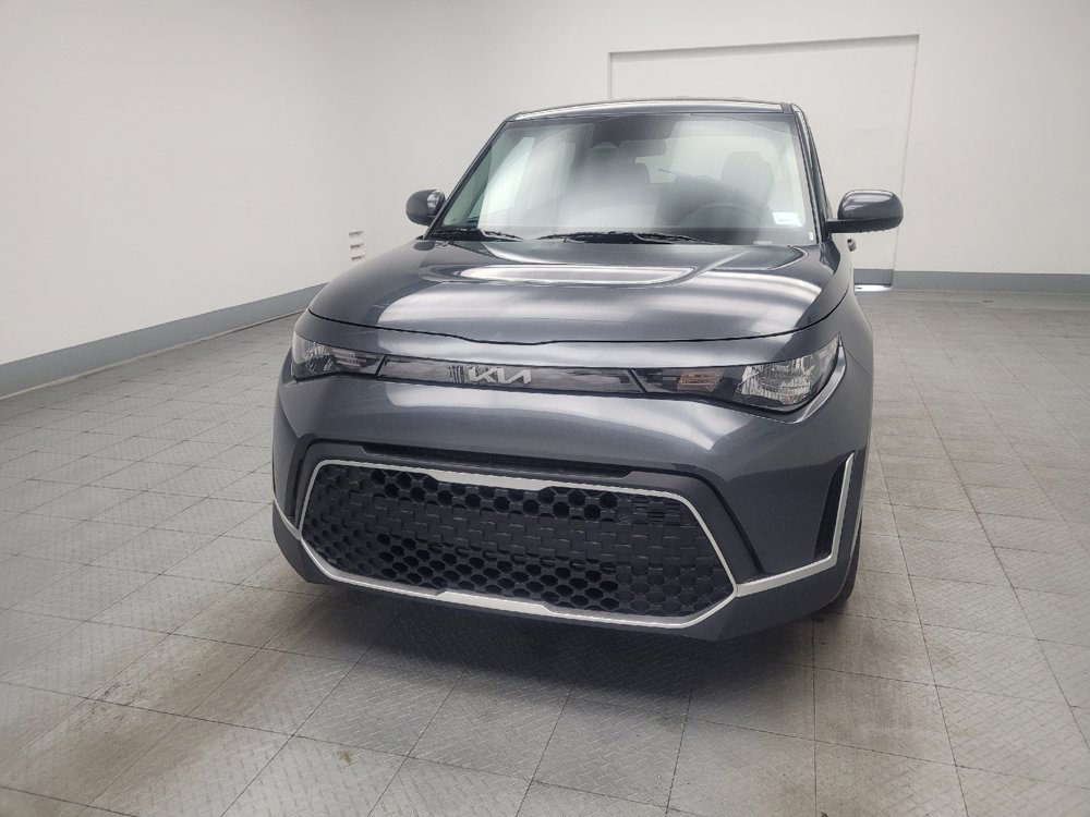 Used 2025 Kia Soul LX image 15
