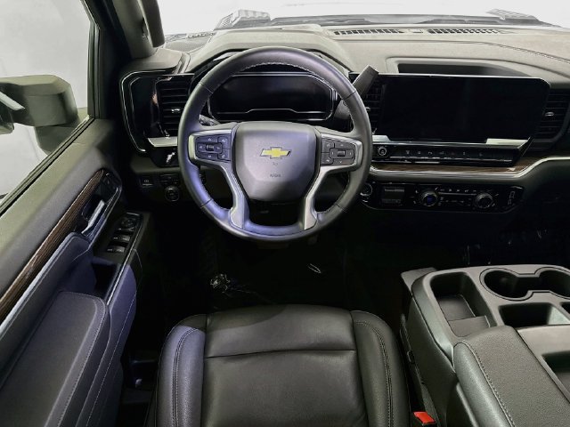 Used 2025 Chevrolet Silverado 2500 LT w/ Z71 Chrome Sport Edition AWD/4WD image 22