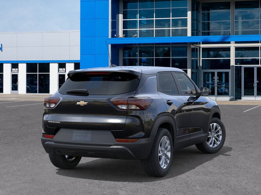 New 2026 Chevrolet TrailBlazer LS image 4