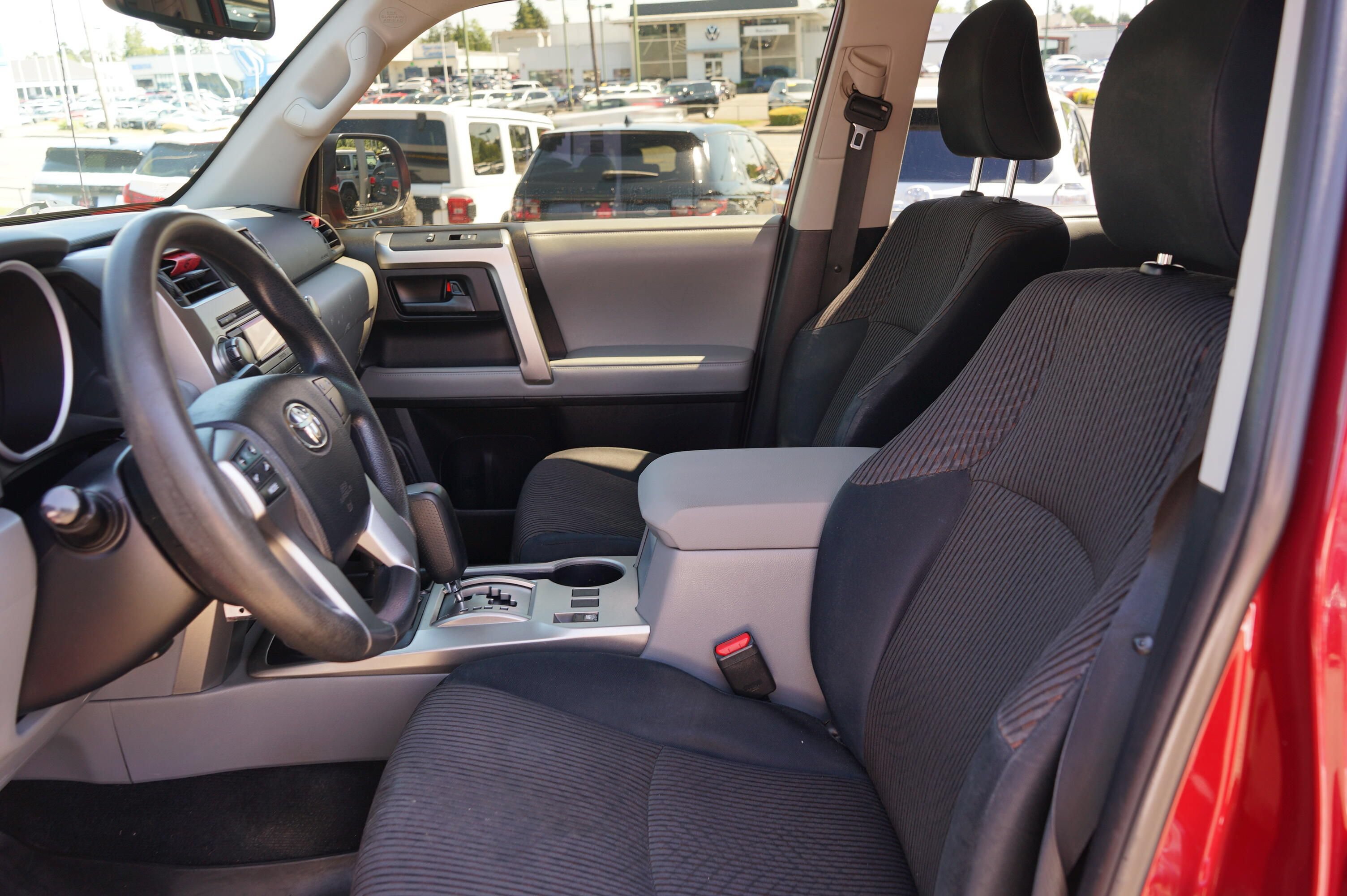Used 2012 Toyota 4Runner SR5 w/ Convenience Pkg AWD/4WD image 16
