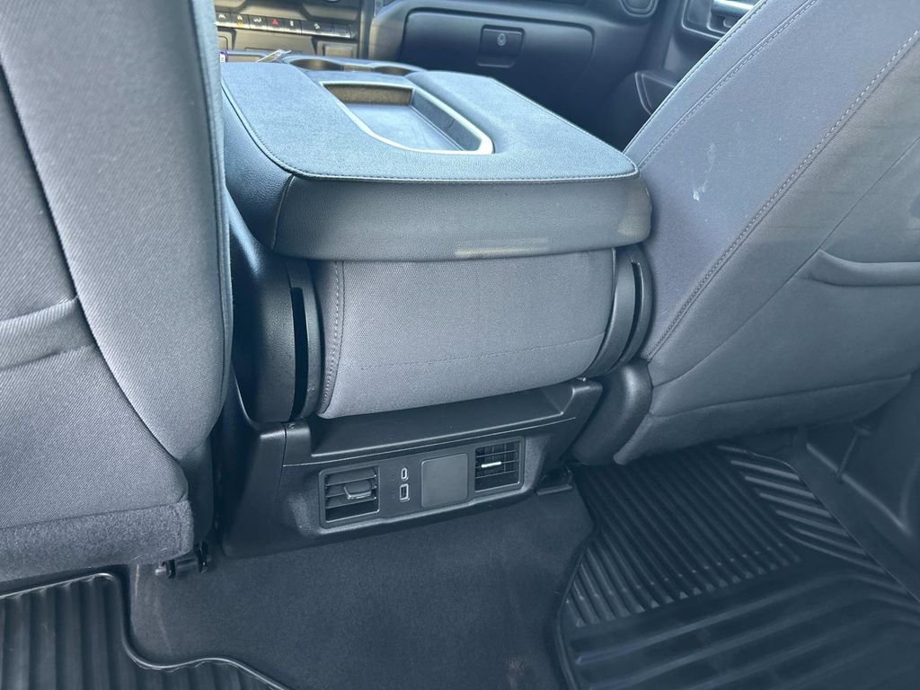 Used 2024 Chevrolet Silverado 1500 Custom Trail Boss w/ Turbomax Blackout Package image 18