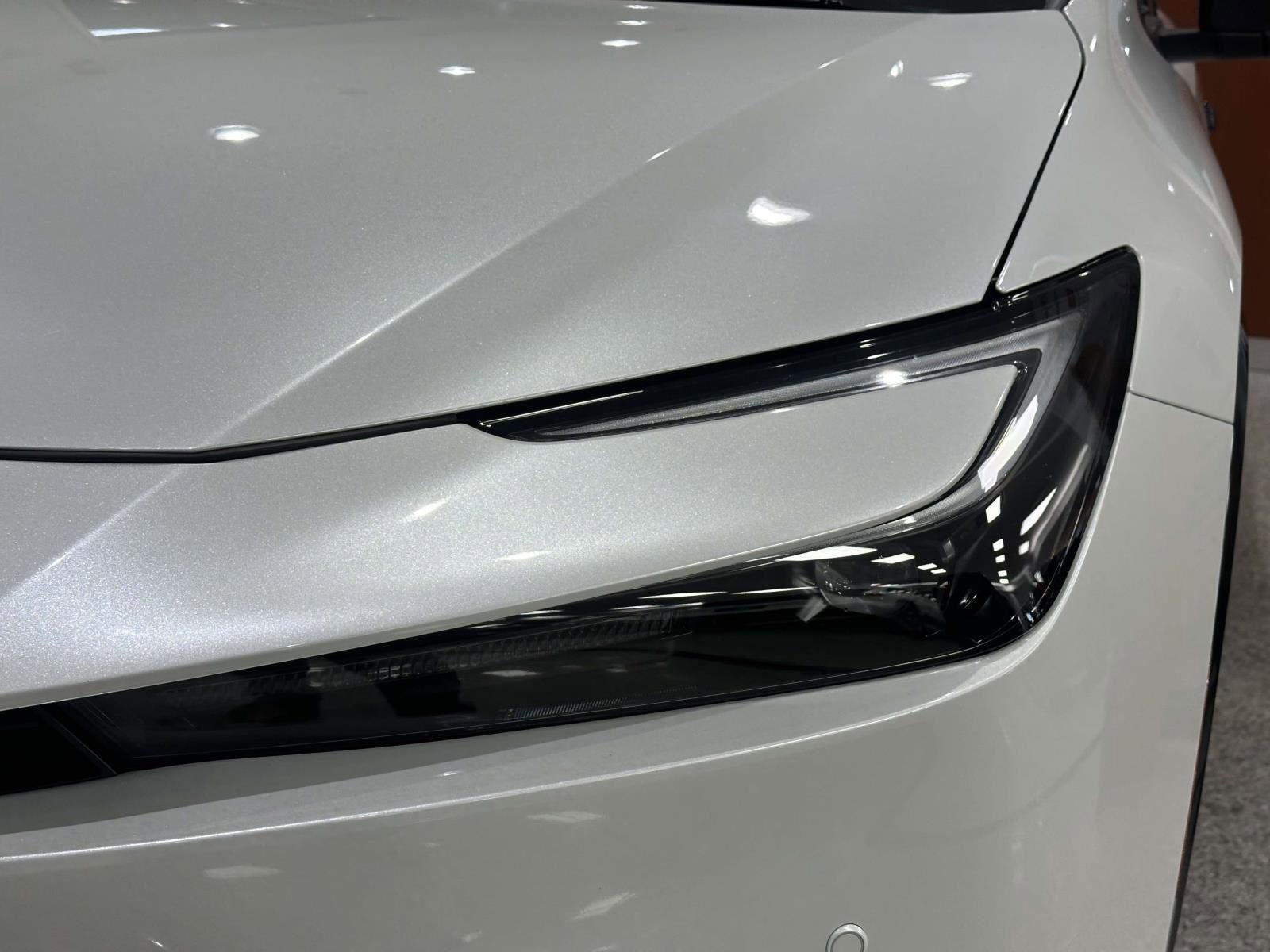 New 2026 Toyota Prius AWD image 10