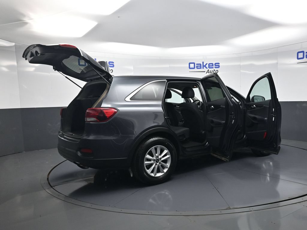 Used 2020 Kia Sorento FWD V6 image 52