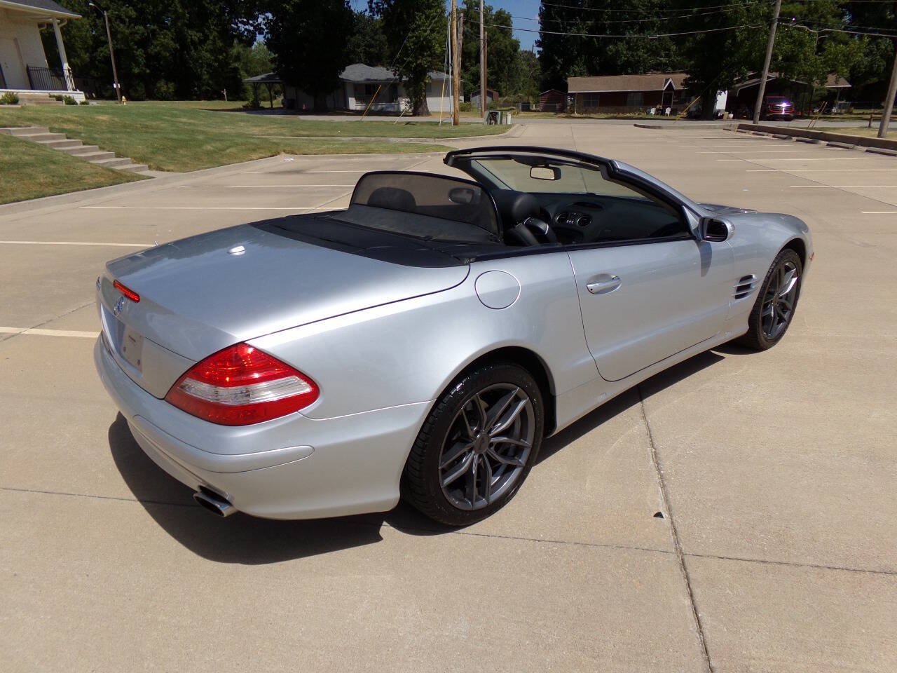 Used 2007 Mercedes-Benz SL 550 image 31