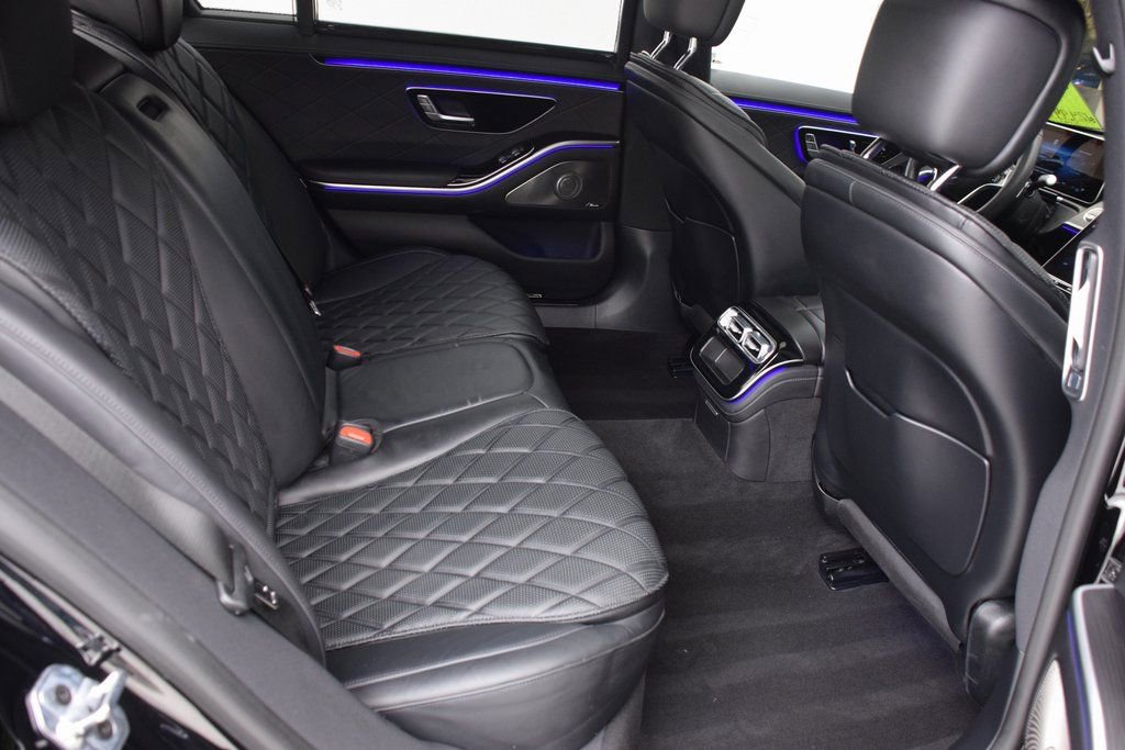 Certified 2025 Mercedes-Benz S 580 4MATIC Sedan image 18