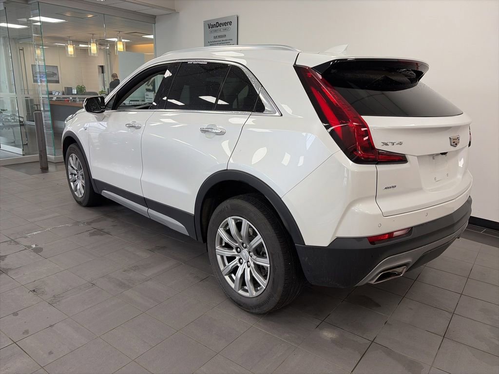 Used 2023 Cadillac XT4 Premium Luxury AWD/4WD image 10