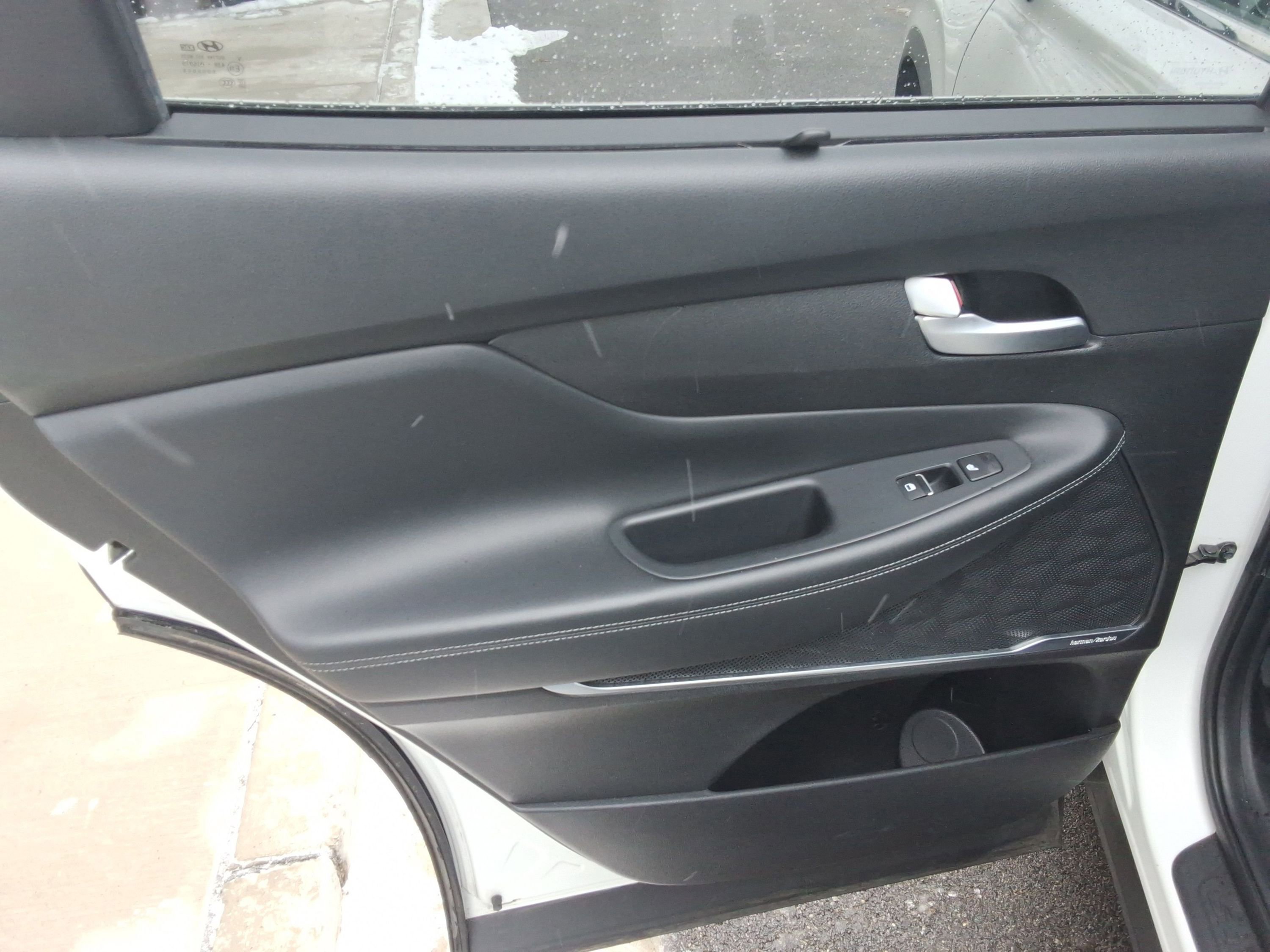 Used 2023 Hyundai Santa Fe Limited image 24