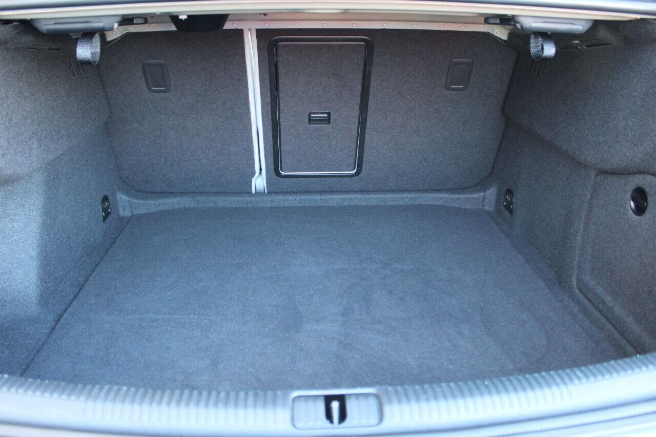 Used 2016 Audi A3 1.8T Premium image 13