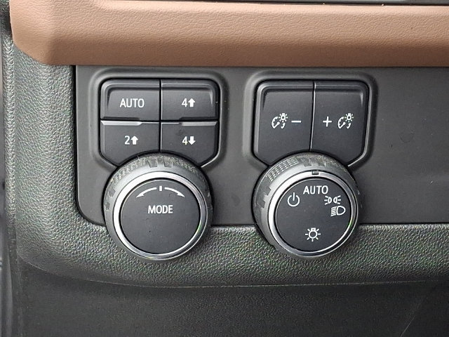 Certified 2023 Chevrolet Tahoe High Country AWD/4WD image 23