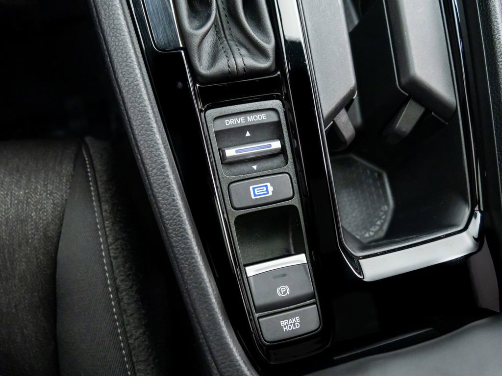 Certified 2024 Honda Accord Sport image 19