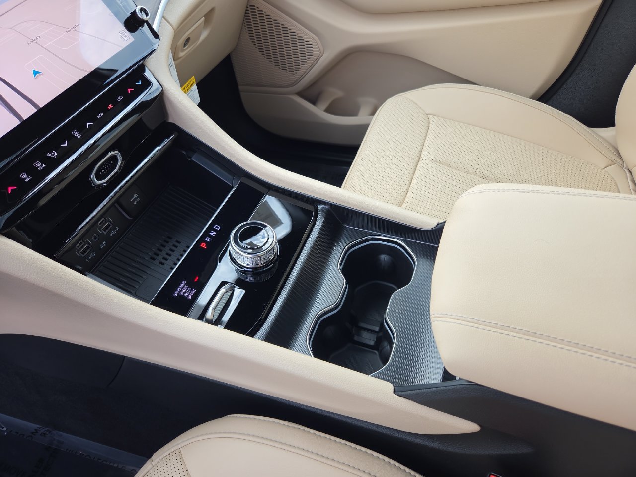 New 2027 Jeep Grand Cherokee Limited AWD/4WD image 17