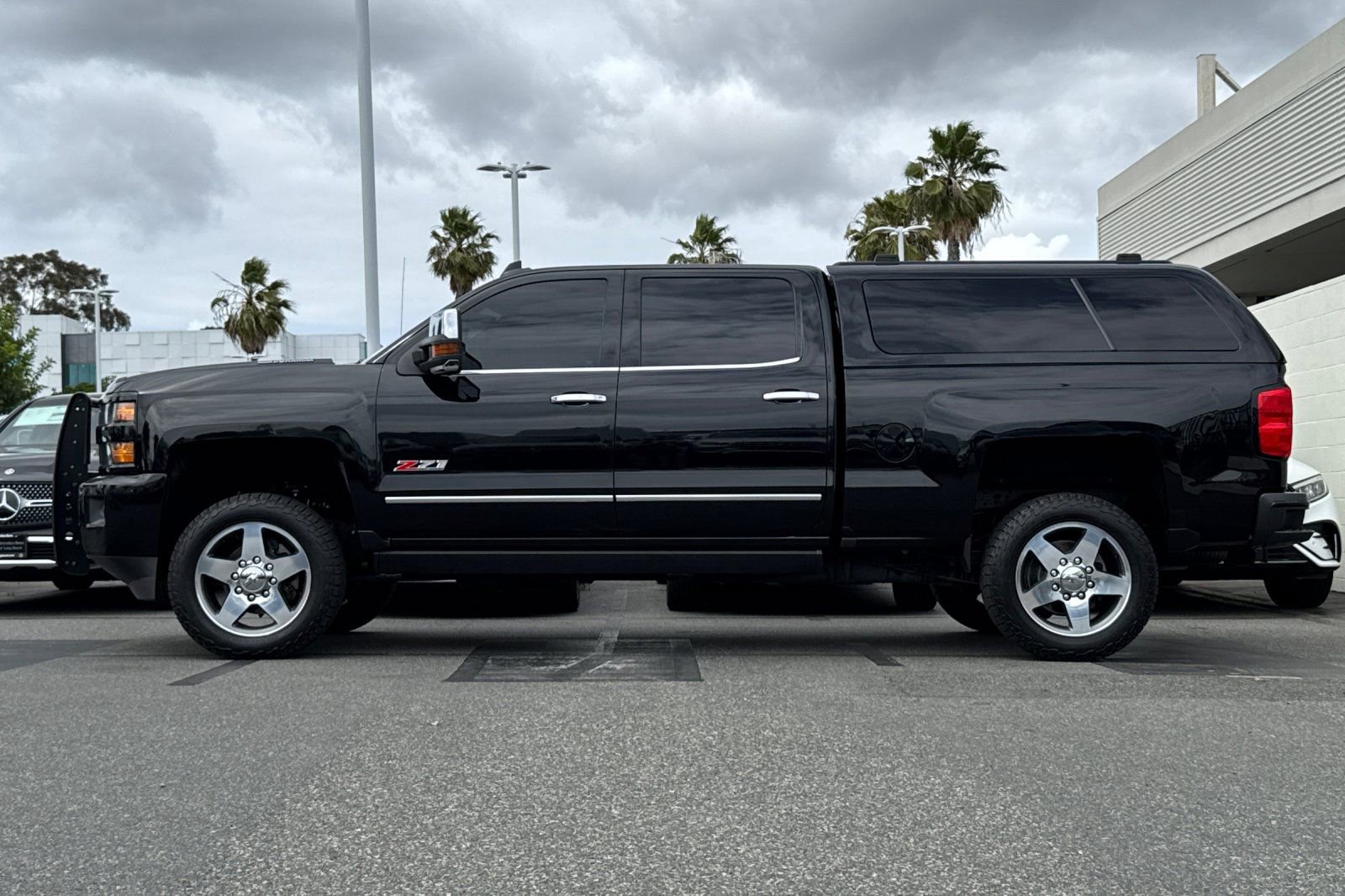 Used 2016 Chevrolet Silverado 2500 LTZ w/ Duramax Plus Package AWD/4WD image 7
