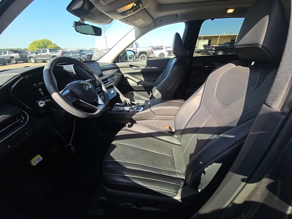 Certified 2023 INFINITI QX60 Luxe w/ Cargo Package FWD image 19
