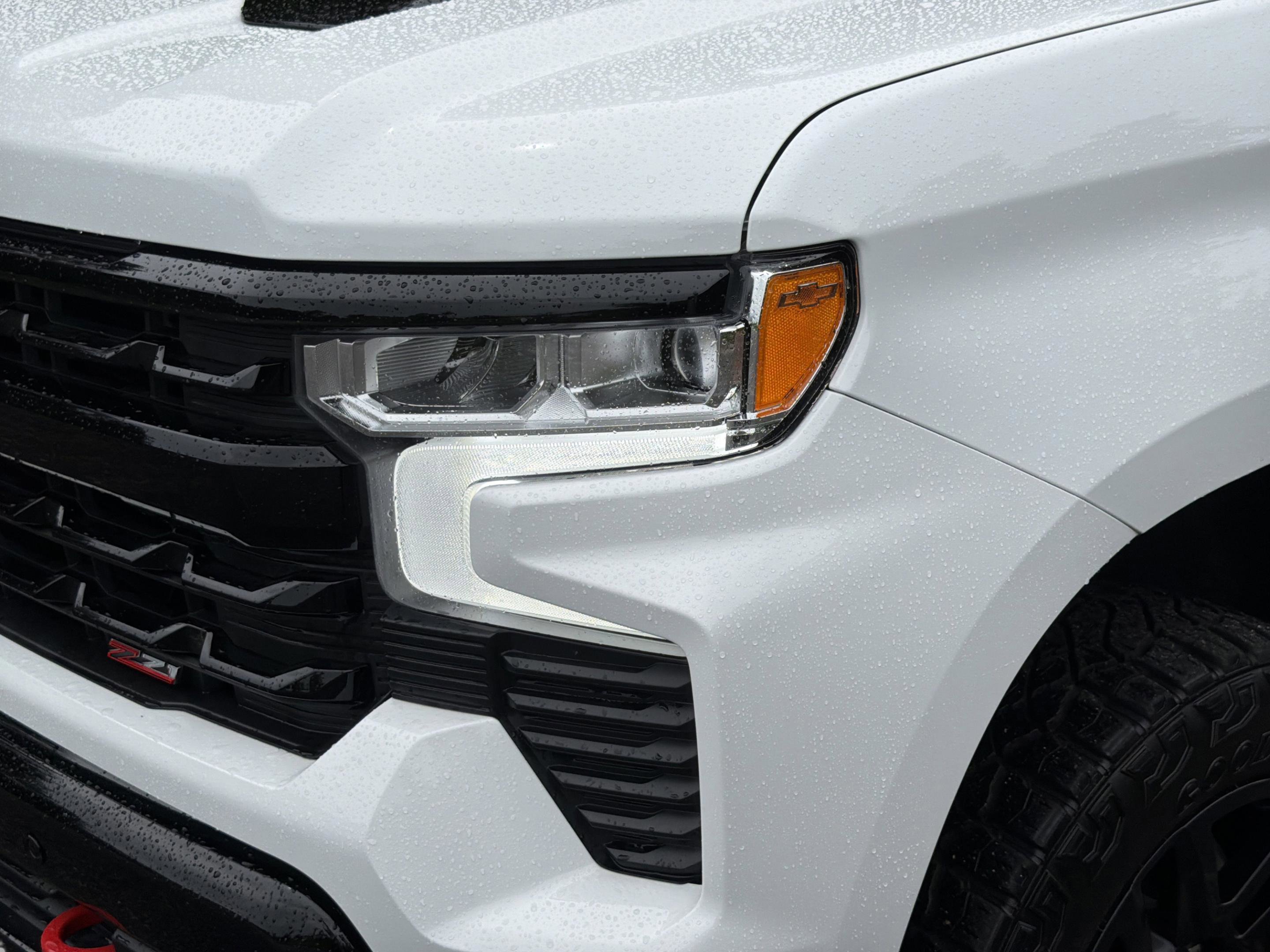 Used 2025 Chevrolet Silverado 1500 LT Trail Boss w/ LT Trail Boss Premium Package AWD/4WD image 77