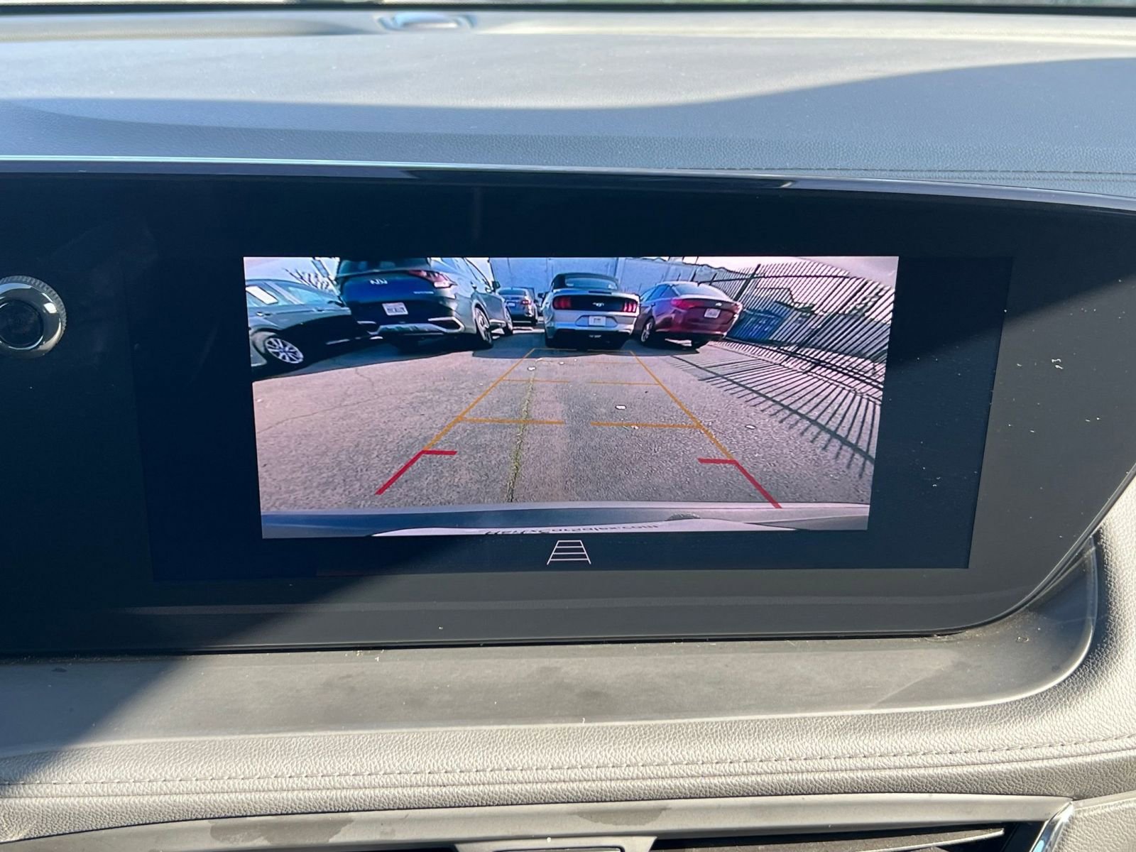 Used 2025 Buick Encore GX Preferred image 17