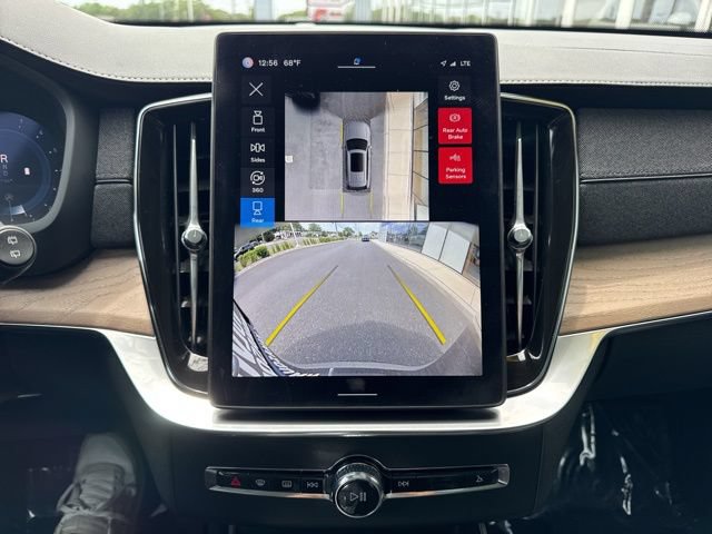 Certified 2025 Volvo XC90 B6 Plus AWD/4WD image 26