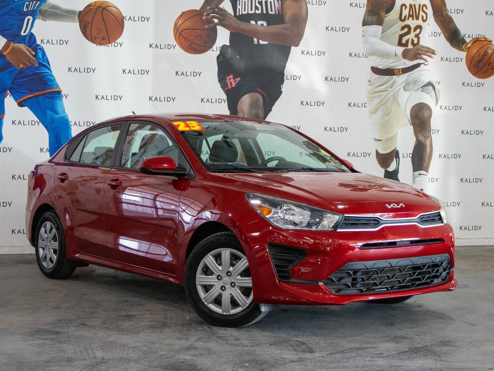 Used 2023 Kia Rio S image 2