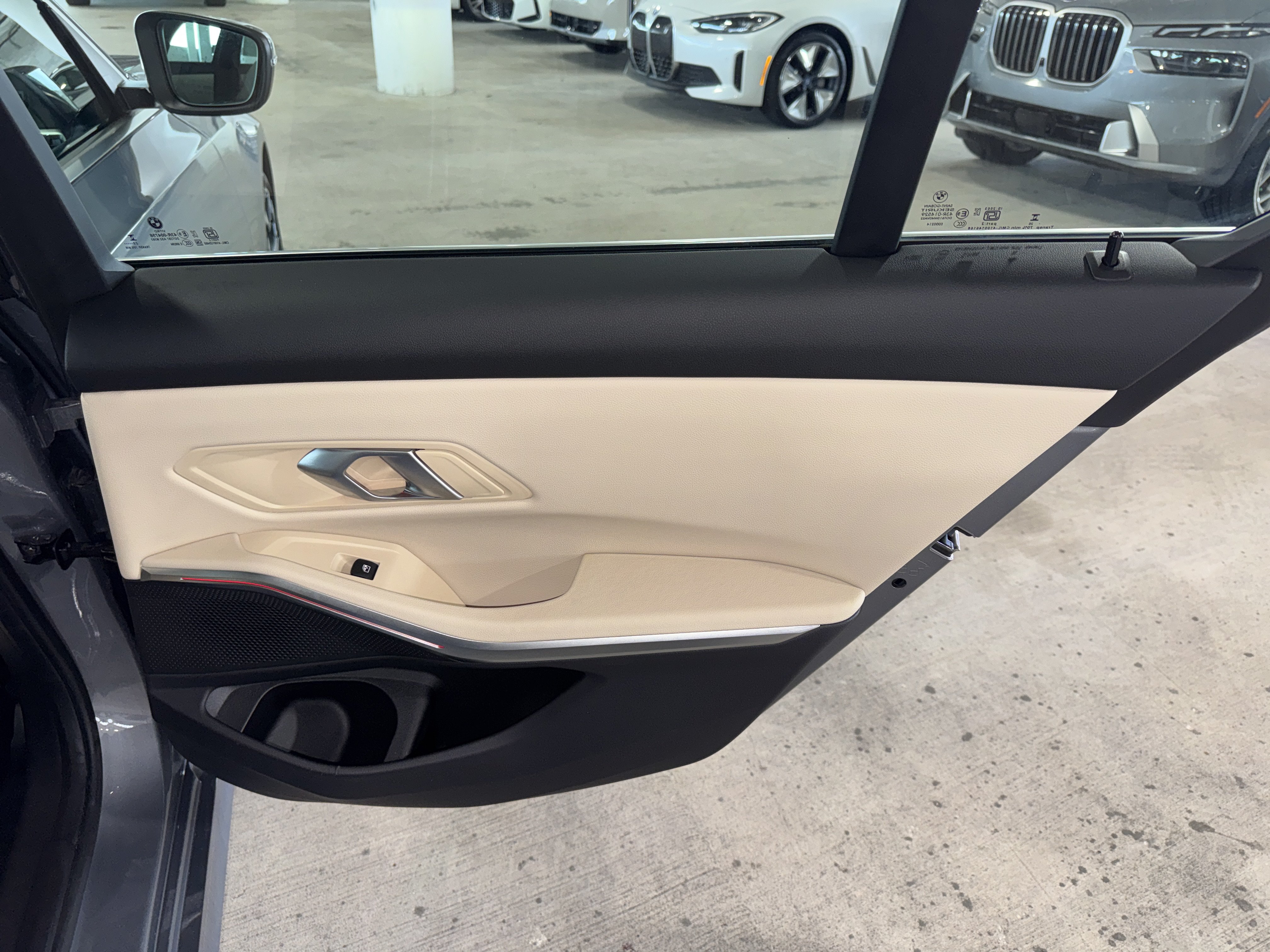 Certified 2026 BMW 330i Sedan w/ Premium Package RWD image 11