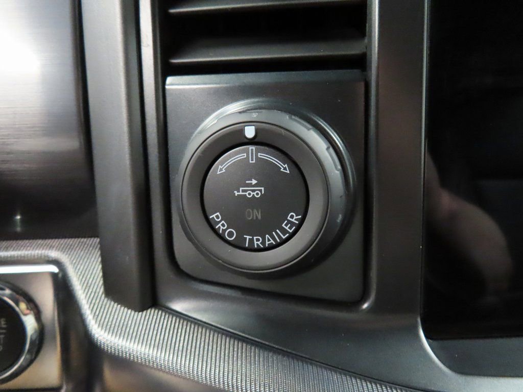 Used 2025 Ford F150 Lariat image 61
