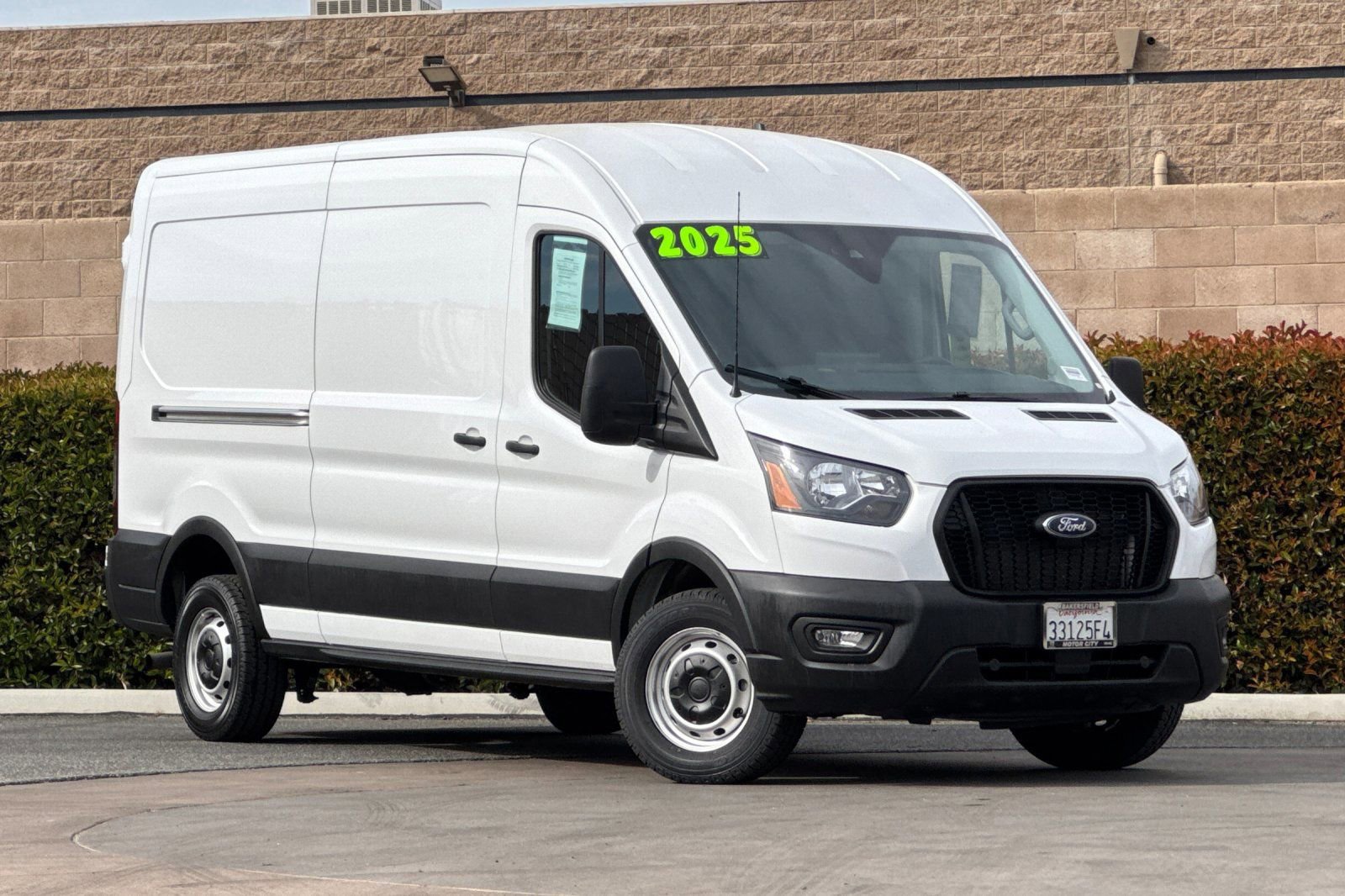 Used 2025 Ford Transit 250 148 Medium Roof w/ Load Area Protection Package image 2