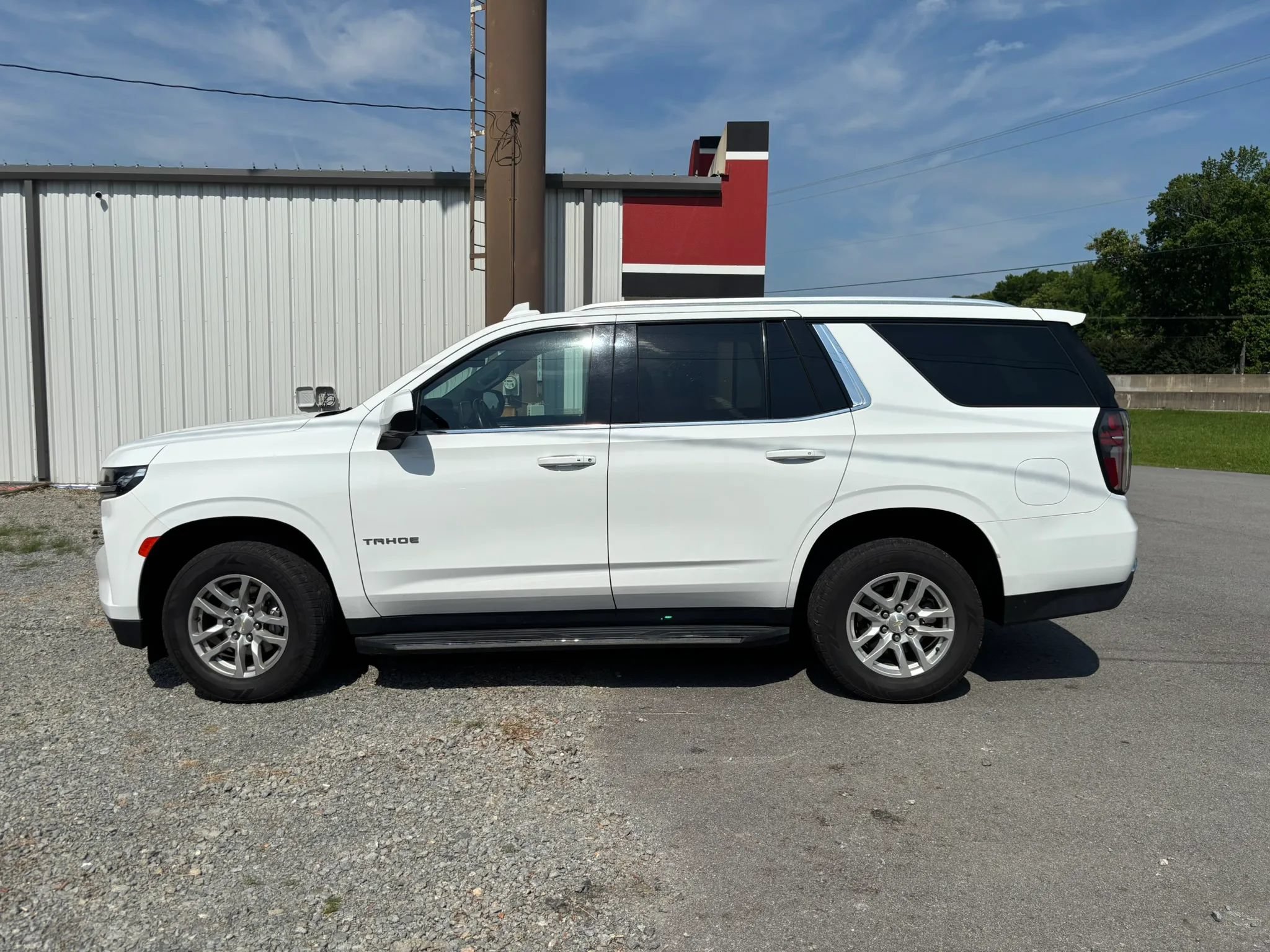 Used 2021 Chevrolet Tahoe LT RWD image 3