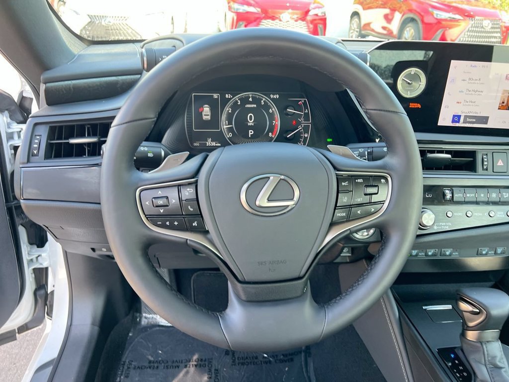 Certified 2025 Lexus ES 350 w/ Premium Package FWD image 13