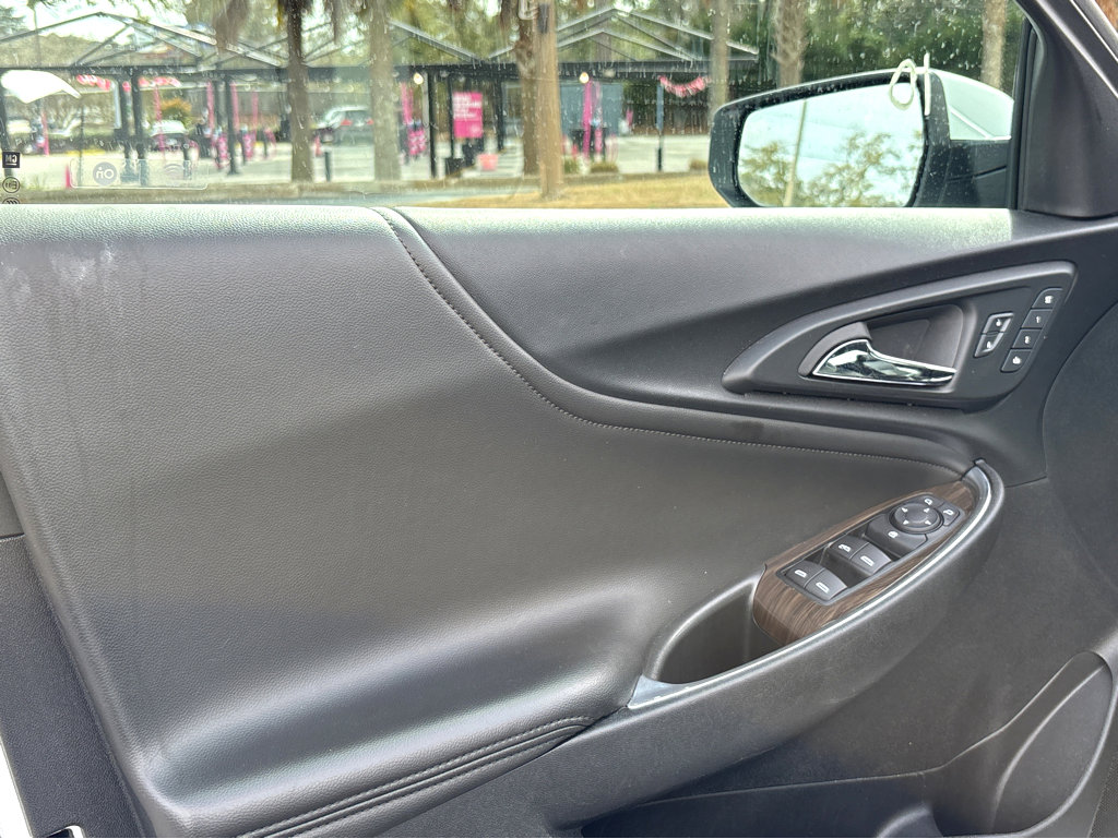 Used 2024 Chevrolet Malibu LT image 20