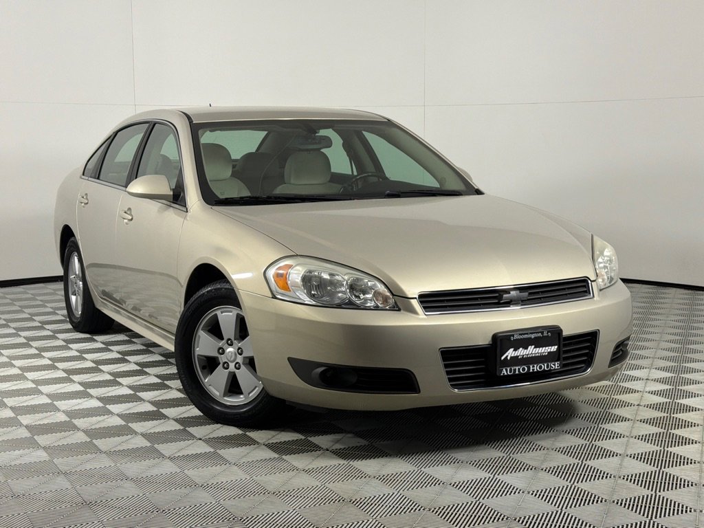 Used 2010 Chevrolet Impala LT FWD image 2