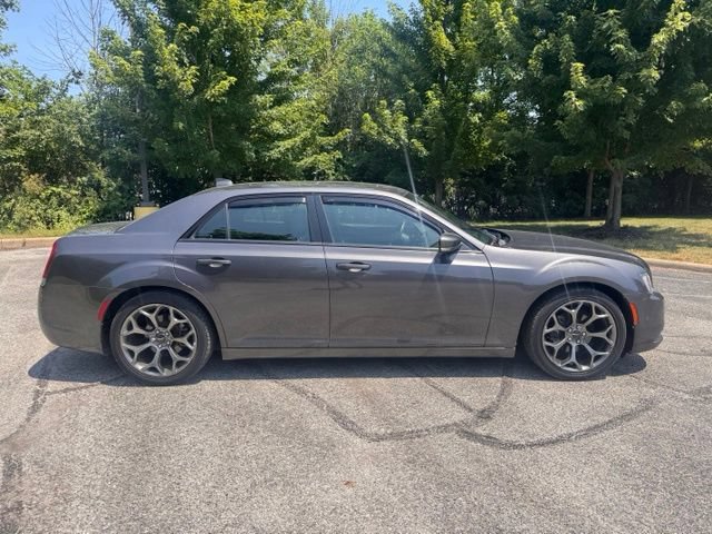 Used 2015 Chrysler 300 S w/ 300S Premium Group RWD image 3