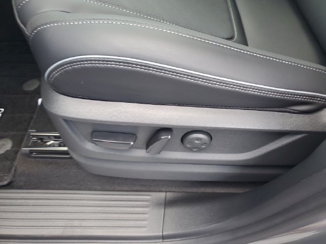 New 2027 INFINITI QX80 Luxe w/ Cargo Package AWD/4WD image 22
