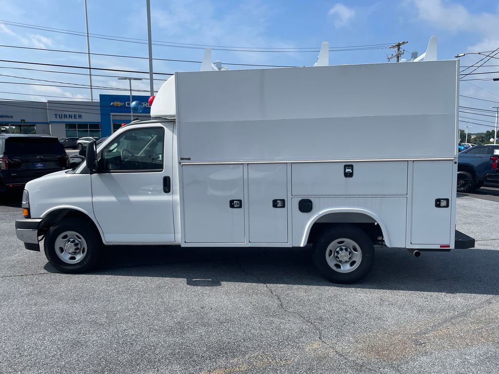 New 2024 Chevrolet Express 3500 w/ Power Convenience Package image 2