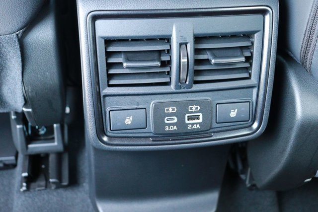 Used 2025 Subaru Forester Touring AWD/4WD image 28