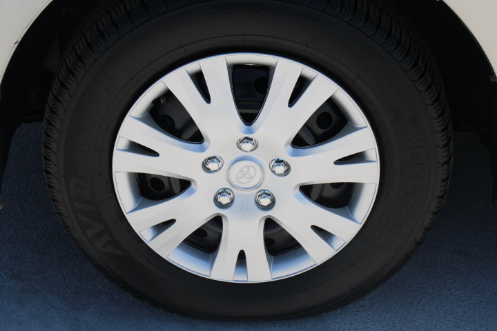 Used 2004 Toyota Sienna LE FWD image 9