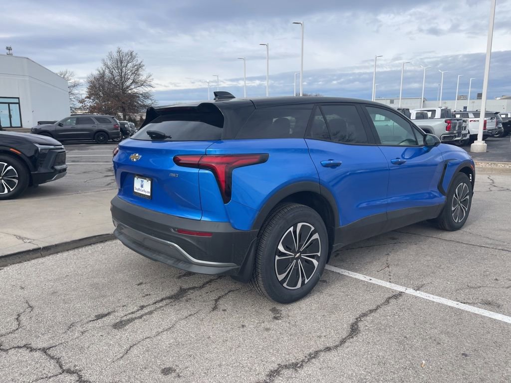 New 2025 Chevrolet Blazer EV LT image 3