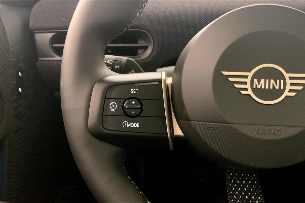 Used 2025 MINI Cooper S image 18