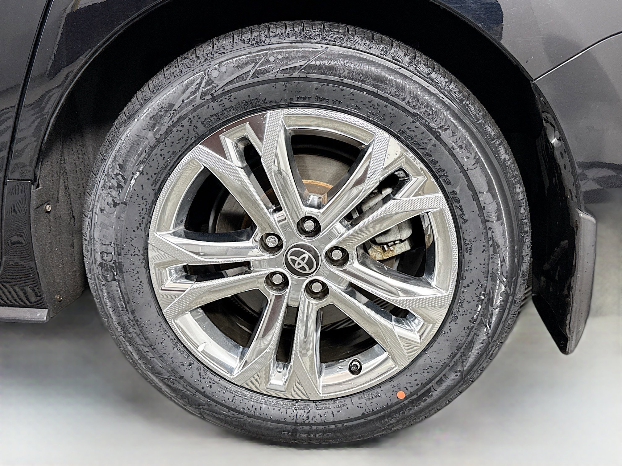 Certified 2022 Toyota Sienna XSE image 31