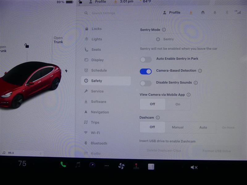 Used 2019 Tesla Model 3 Standard Range Plus image 14