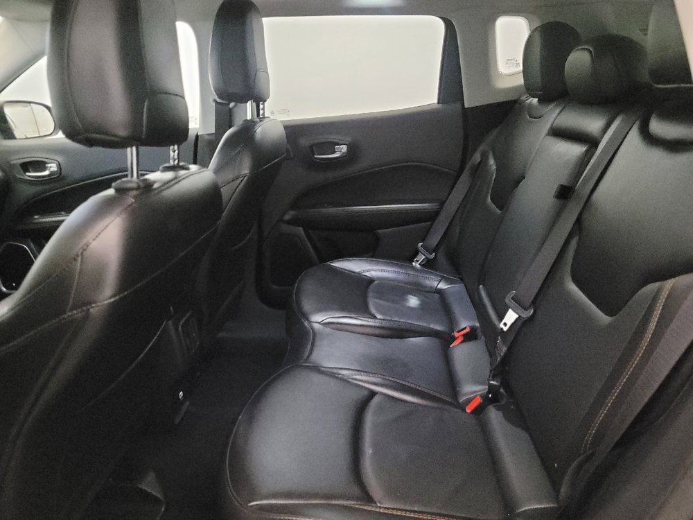 Used 2021 Jeep Compass Limited w/ Sun and Sound Group image 18