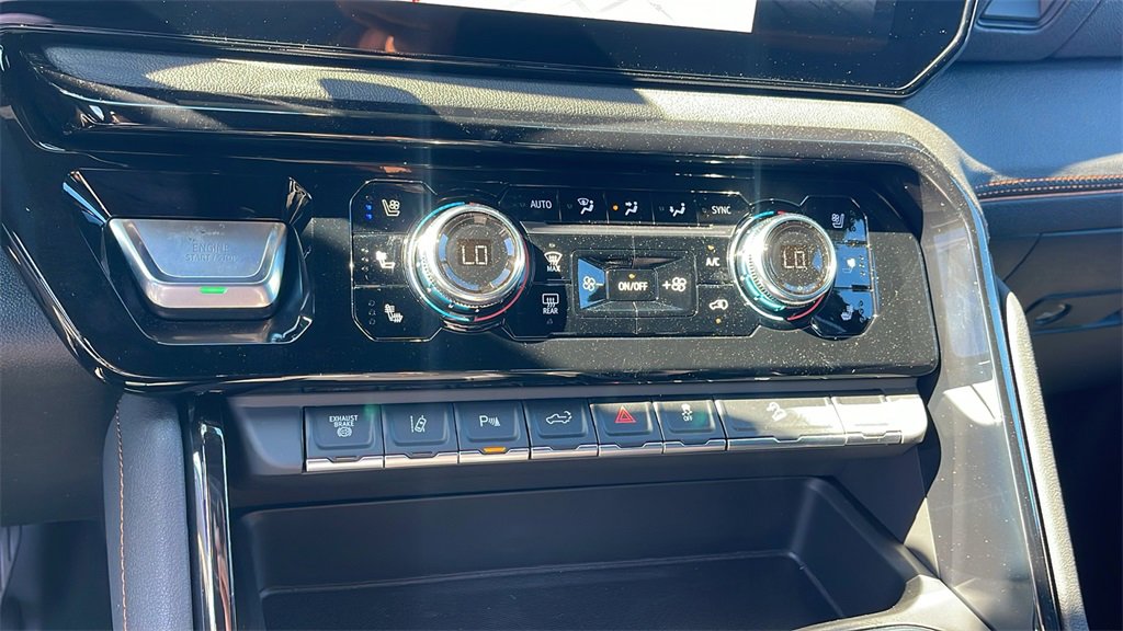 New 2026 GMC Sierra 2500 AT4 w/ AT4 Premium Plus Package image 20