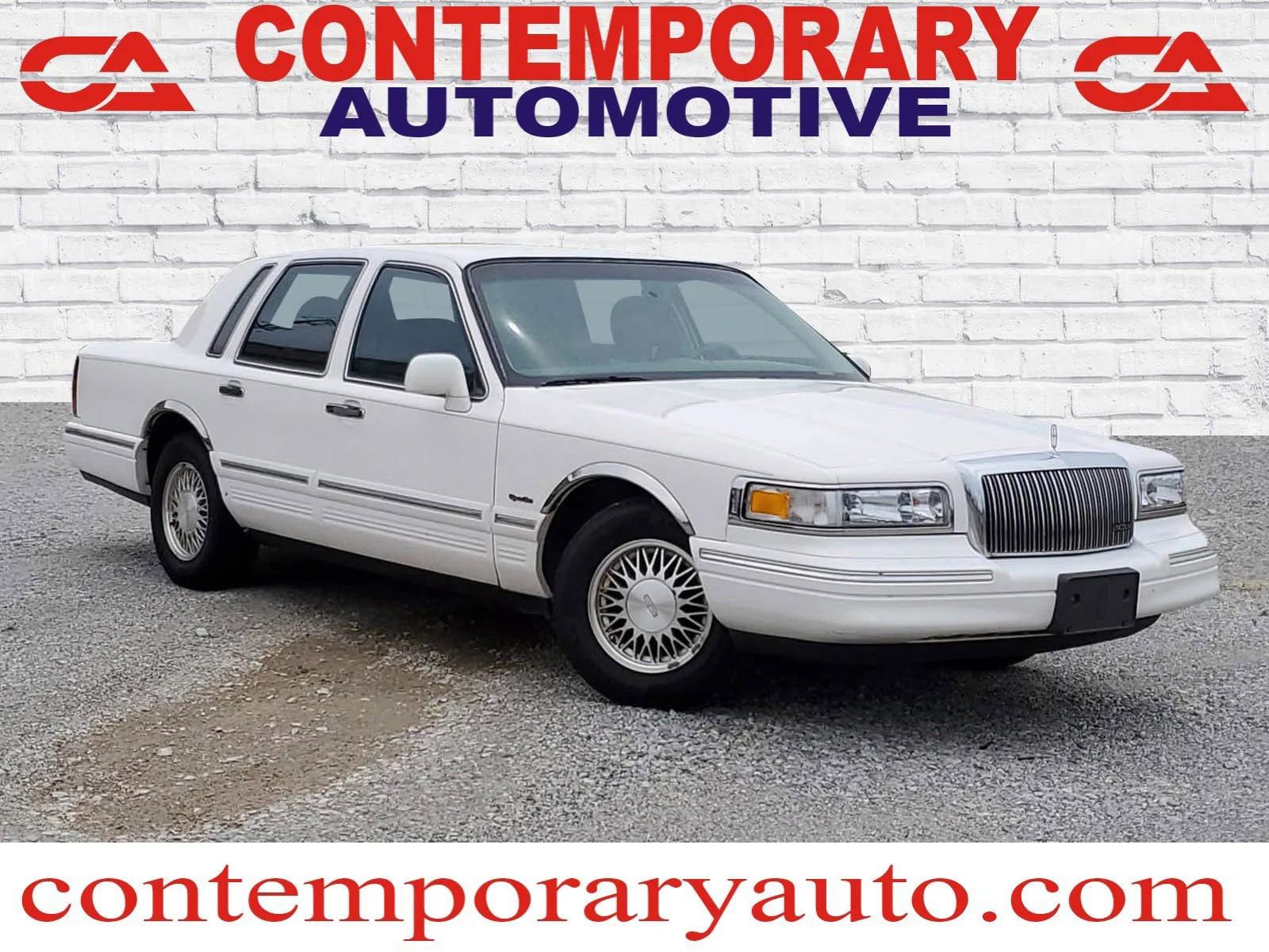 Used 1997 Lincoln Town Car Signature