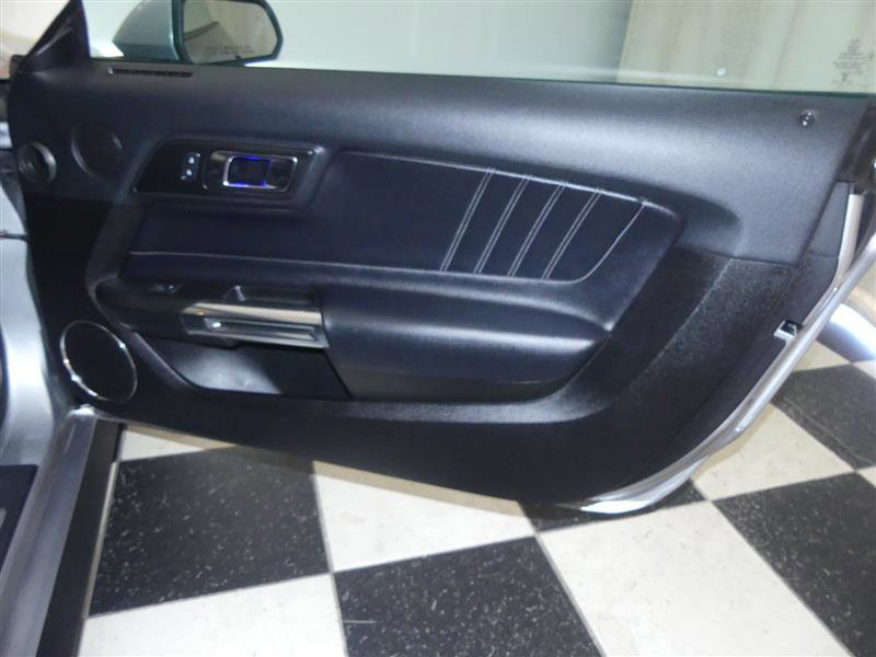 Used 2021 Ford Mustang Premium image 25