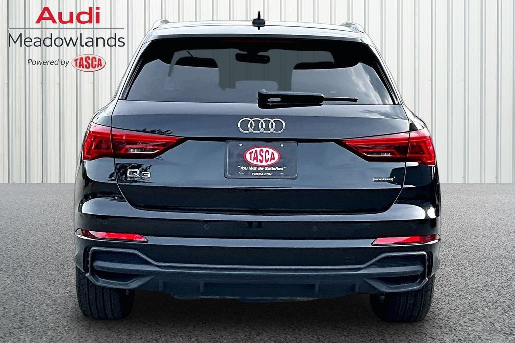 Used 2025 Audi Q3 2.0T Premium w/ Convenience Package AWD/4WD image 5