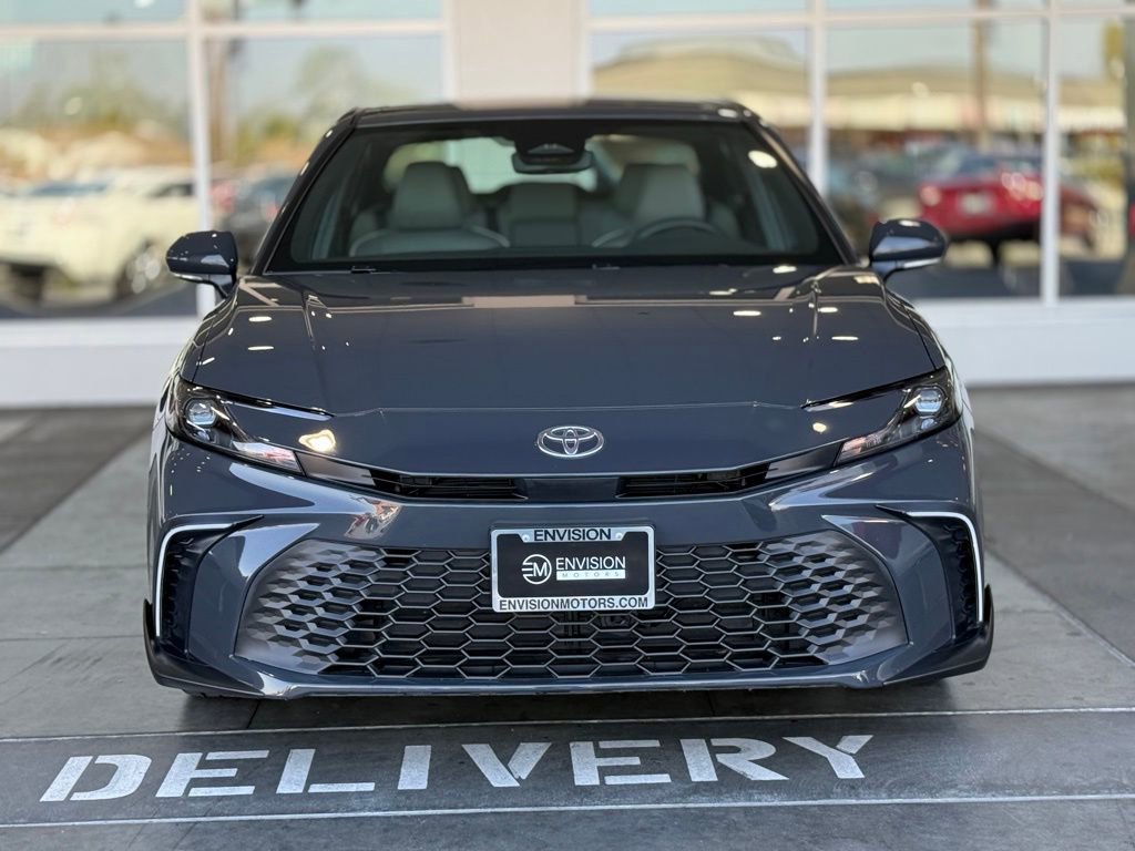 Certified 2025 Toyota Camry SE image 5