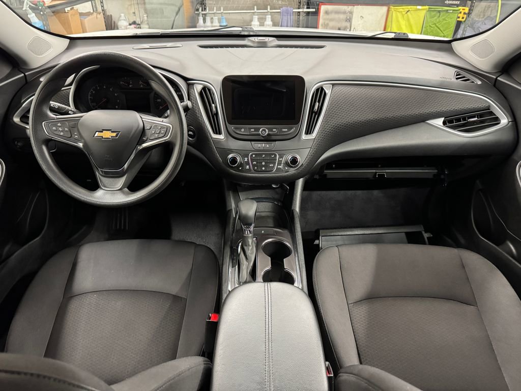 Used 2023 Chevrolet Malibu LT image 17