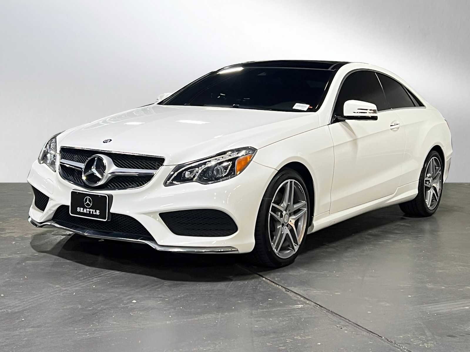 Used 2017 Mercedes-Benz E 400 4MATIC Coupe image 7