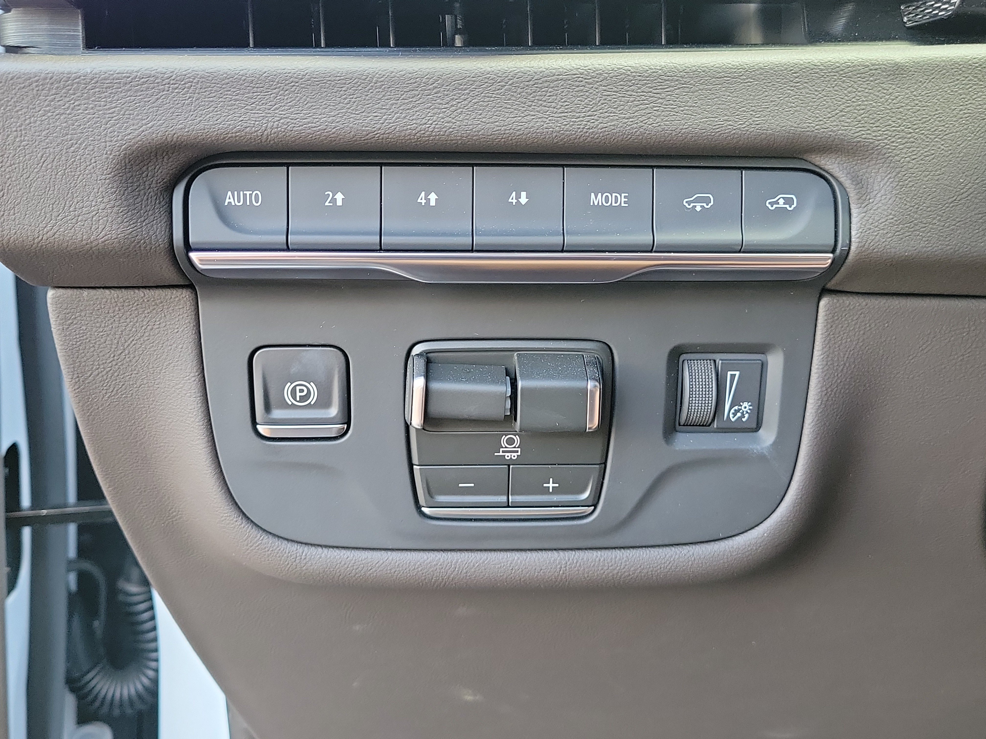 Used 2026 Cadillac Escalade Luxury w/ Touring Package AWD/4WD image 22