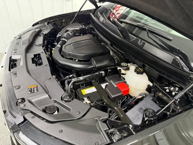 Used 2024 GMC Acadia Elevation w/ LPO, Floor Liner Package AWD/4WD image 30