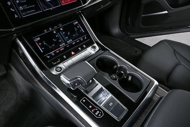 New 2025 Audi Q8 Premium Plus image 18